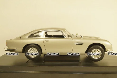 Aston Martin DB5 1965 James Bond 007 Goldfinger, 33754E, Joy Ride 1:18
