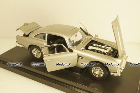 Aston Martin DB5 1965 James Bond 007 Goldfinger, 33754E, Joy Ride 1:18