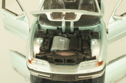 BMW 525i sedan (E39) 1995, light green, 80429419980, Schabak 1:43