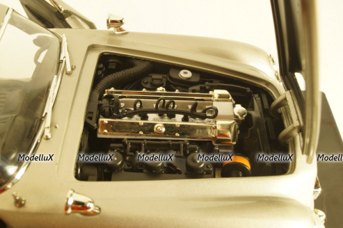 Aston Martin DB5 1965 James Bond 007 Goldfinger, 33754E, Joy Ride 1:18