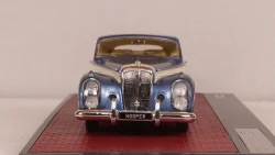 DAIMLER DE36 FHC BLUE CLOVER HOOPER 1953, Matrix 1:43