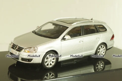 Volkswagen Golf V Variant 2003, silver, 1K9099300A7W, AutoArt 1:43