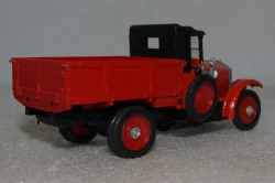 Амо-Ф-15, красный, Арек 1:43