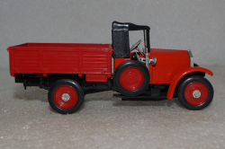 Амо-Ф-15, красный, Арек 1:43