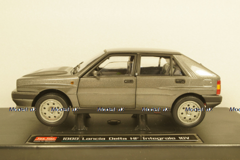Lancia Delta HF Integrale 8V 1987 - grey metallic, SunStar 1:18