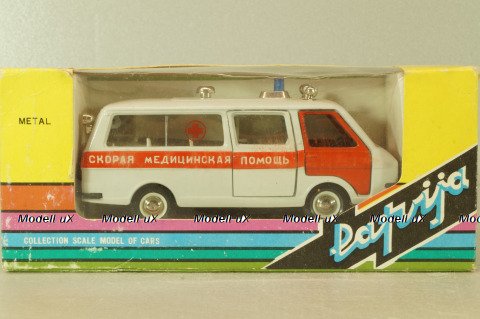 Раф-22031, скорая медицинская помощь, бело-серый, октябрь 1991, Тантал/Радон 1:43