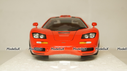 McLaren F1 Road Car 1993 red, 530133422, Minichamps 1:18
