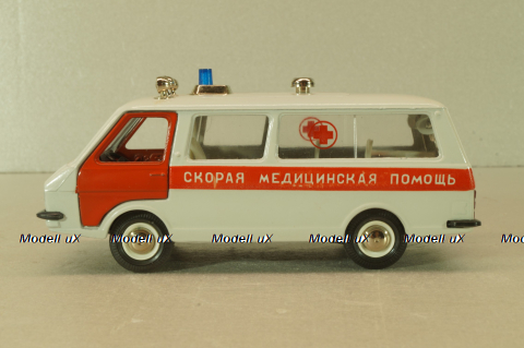 Раф-22031, скорая медицинская помощь, бело-серый, октябрь 1991, Тантал/Радон 1:43