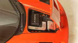 McLaren F1 Road Car 1993 red, 530133422, Minichamps 1:18
