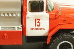 АГВТ-100 (131) пожарный газоводяного тушения на шасси Зил-131, SSM1118, SSM 1:43