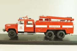АЦ-40 (133ГЯ) пожарная автоцистерна на шасси Зил-133ГЯ, SSM1076, SSM 1:43