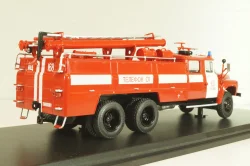 АЦ-40 (133ГЯ) пожарная автоцистерна на шасси Зил-133ГЯ, SSM1076, SSM 1:43