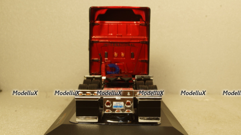 International Lonestar 2010 metallic dark red, TR103, IXO 1:43 Уценка!