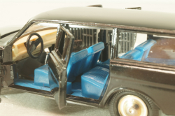 Газ-24-02 Волга, черная, (пластиковое дно) февраль 1993г., Тантал/Радон 1:43