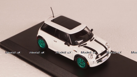Mini Cooper S 2003 "Ограбление по-итальянски", Greenlight 1:43