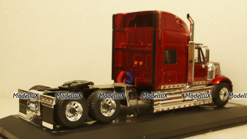 International Lonestar 2010 metallic dark red, TR103, IXO 1:43 Уценка!