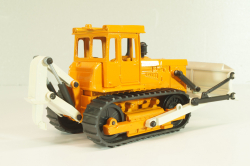 ДЗ-109Б Бульдозер, оранжевый, Тантал/Радон 1:43