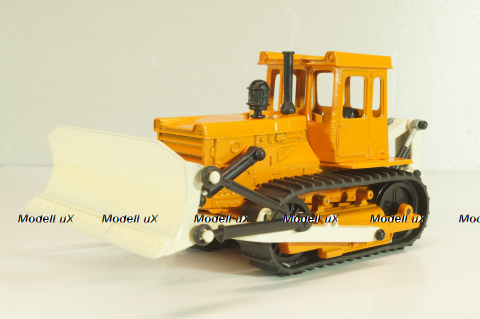 ДЗ-109Б Бульдозер, оранжевый, Тантал/Радон 1:43 №2