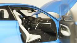 BMW M4 F82 Coupe, Paragon 1:18