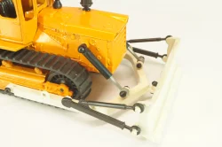 ДЗ-109Б Бульдозер, оранжевый, Тантал/Радон 1:43 №2