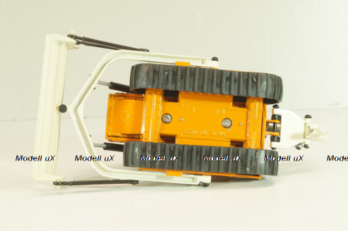 ДЗ-109Б Бульдозер, оранжевый, Тантал/Радон 1:43 №2