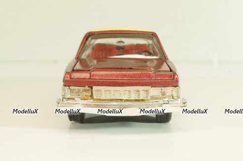 Mercury Marquis Limousine 1979, red, Replicars BV 1:43