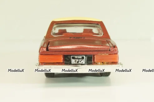 Mercury Marquis Limousine 1979, red, Replicars BV 1:43