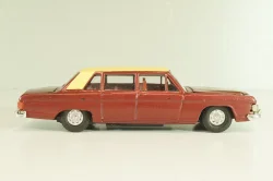 Mercury Marquis Limousine 1979, red, Replicars BV 1:43