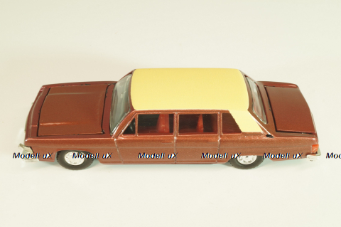 Mercury Marquis Limousine 1979, red, Replicars BV 1:43