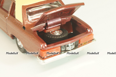 Mercury Marquis Limousine 1979, red, Replicars BV 1:43