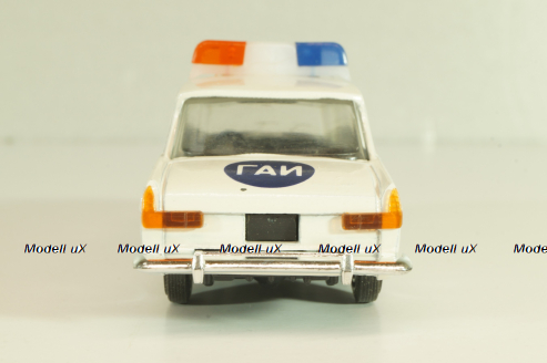 Москвич-412, Милиция, белый, Тантал/Радон 1:43 Дефект!