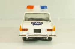 Москвич-412, Милиция, белый, Тантал/Радон 1:43 Дефект!