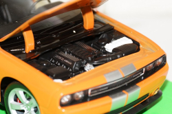Dodge Challenger SRT, Welly 1:24