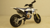 Husqvarna FS 450 Supermoto white/Decorated, Burago 1:18