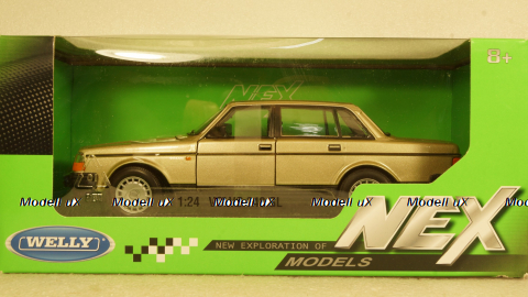 Volvo 240 GL gold, 24102, Welly 1:24
