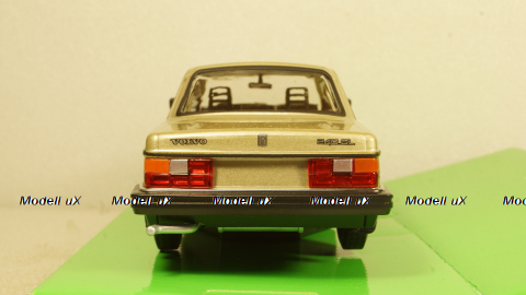 Volvo 240 GL gold, 24102, Welly 1:24
