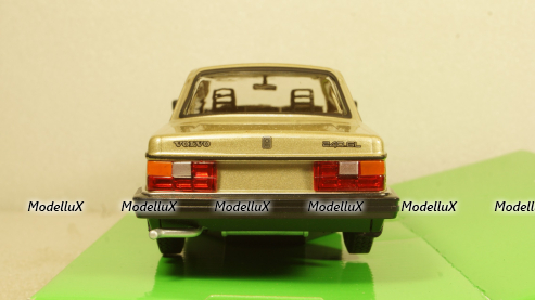 Volvo 240 GL gold, 24102, Welly 1:24