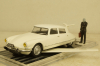 Citroen DS21 автомобиль Фантомаса с фигуркой, Kirovograd Models 1:43
