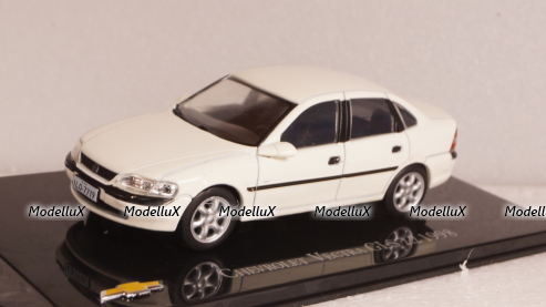 Chevrolet VECTRA GLS 2.2 1998 White Opel, Altaya 1:43