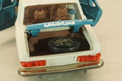 Газ-3102 Волга, милиция, Тантал/Радон 1:43