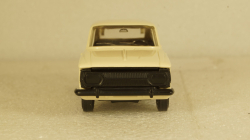 Иж-1500 Комби белый, черный пластик, Тантал/Радон 1:43