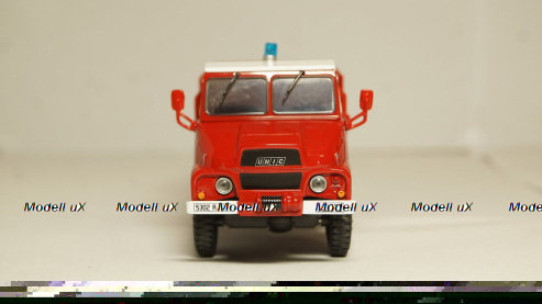 Иж-1500 Комби белый, черный пластик, Тантал/Радон 1:43