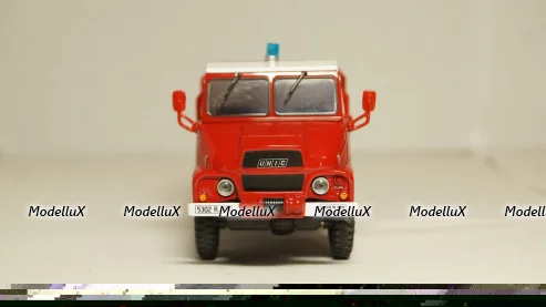 Иж-1500 Комби белый, черный пластик, Тантал/Радон 1:43
