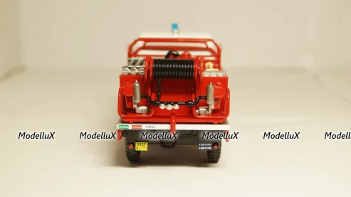 Иж-1500 Комби белый, черный пластик, Тантал/Радон 1:43