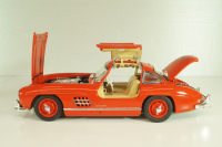 Mercedes-Benz 300 SL Gullwing (W198) Coupe 1955,red, 450060100, Schuco 1:18
