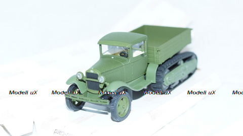 Зил-130 бортовой 1082г., 113028, DiP Models 1:43
