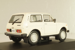 Ваз-2121 Нива 4x4 (Lada 1600) 1982, белый, Altaya 1:43 Уценка!