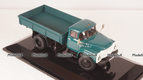Зил-130 бортовой 1082г., 113028, DiP Models 1:43