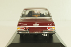 Mercedes-Benz 300 SEL 6.3 (W108) 1965, dark red, 430039102, Minichamps 1:43