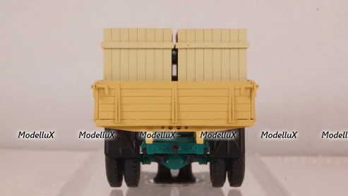 Зил-130 бортовой с грузом 1983 г. (Автоэкспорт), 113018, DiP Models 1:43